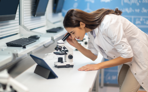 Developing Talented Research Leaders